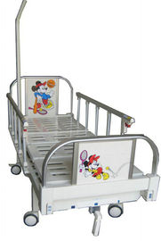 Lit infantile de salle, lit médical d'enfants avec les rails latéraux d'alliage d'aluminium