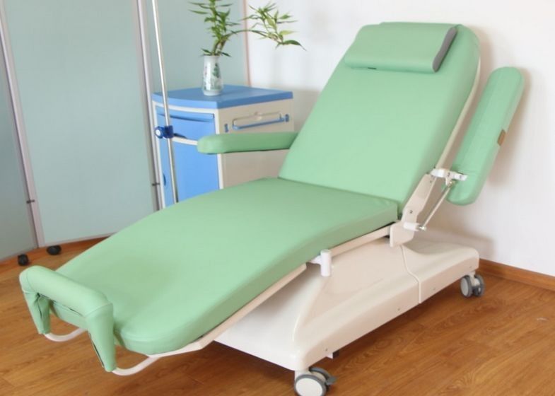 Chaise électrique de donneur de sang de meubles d'hôpital pour l'usage de hémodialyse avec 2 fonctions