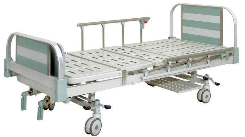 Surface en acier stailess de matelas du pliage 2 de lit patient manuel démontable de fonction