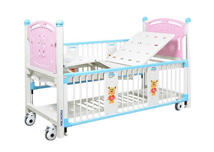Dossier pédiatrique de deux lits d'hôpital rose détraqué réglable pour des enfants