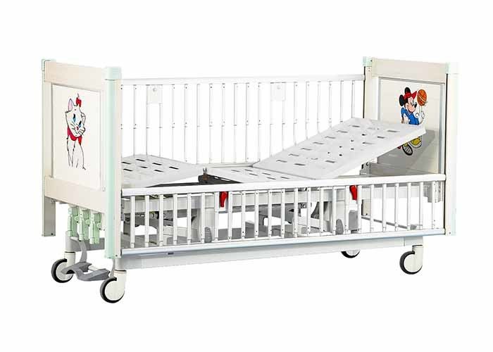 Lits d'hôpital pédiatriques en acier avec les rails latéraux d'alliage d'aluminium dans intégral