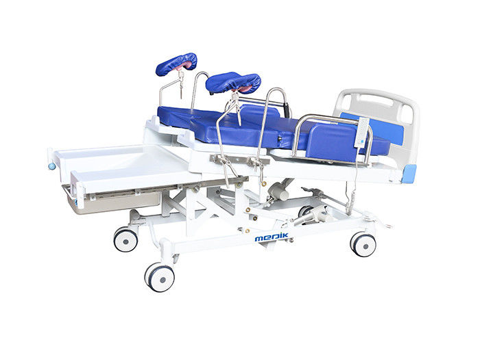 Chaise gynécologique électrique de panneau principal d'ABS pour la maternité, lit de travail motorisé de la livraison